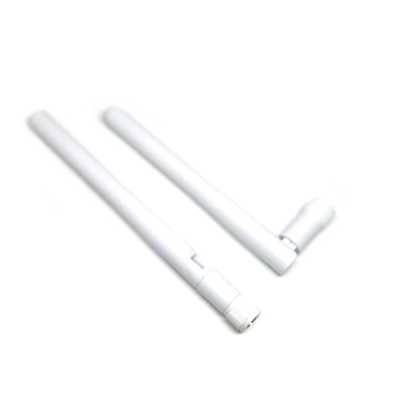 Huit antennes WiFi 2.4GHz 11cm disposées en éventail, parfaites pour modules WiFi.