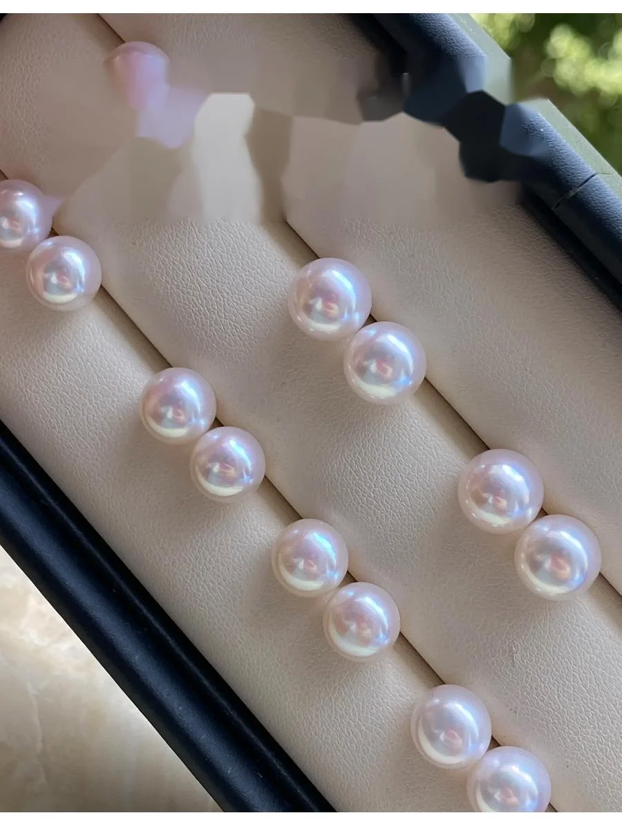 Orecchini a lobo con perle d'acqua dolce naturali in argento_voghion.com