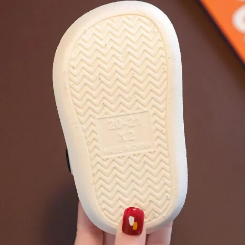 Boys Girls Cute Cartoon Beach Slippers Sandals Kids Garden Shoes Outdoor Children Slippers Baotou Anti-kick Water Shower Slipper 6