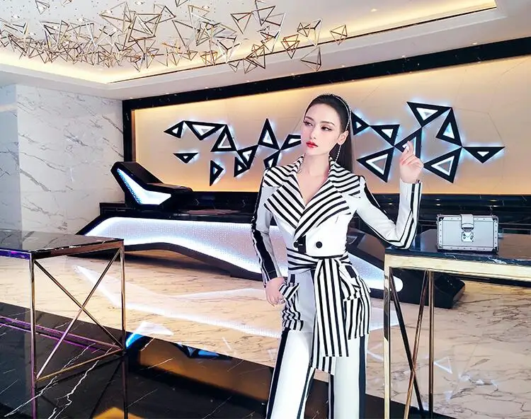 Рисунок 5 - Женский комбинезон с длинным рукавом