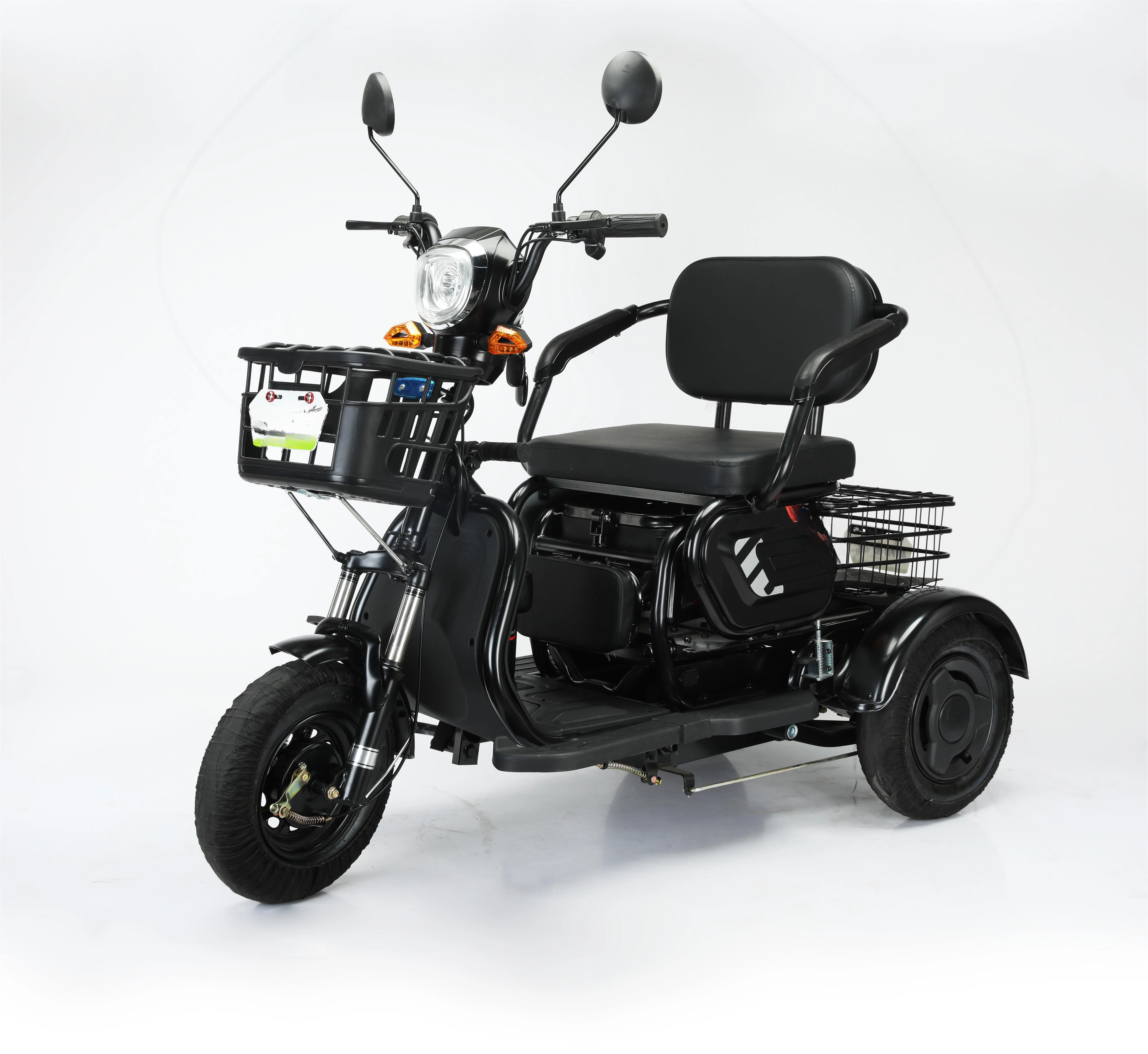 Cina Nuovo Stile Tre Ruote Mini Scooter Con Equipaggio Triciclo Elettrico E Triciclo Con Equipaggio Triciclo Elettrico