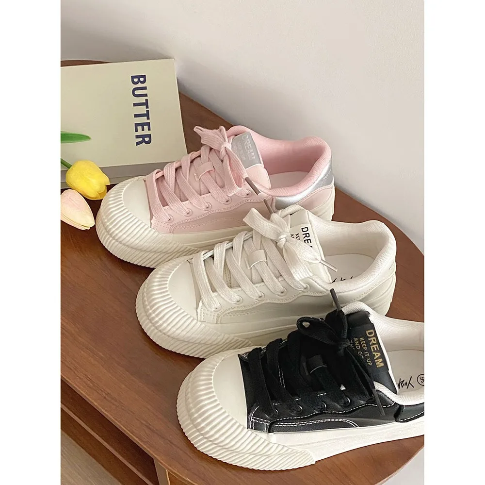 Thick Soled Leather Top Quality Women Shoes 2024 Instagram Trendy Fashion Soft Soled Women Casual Shoes Sports Shoes 24-155