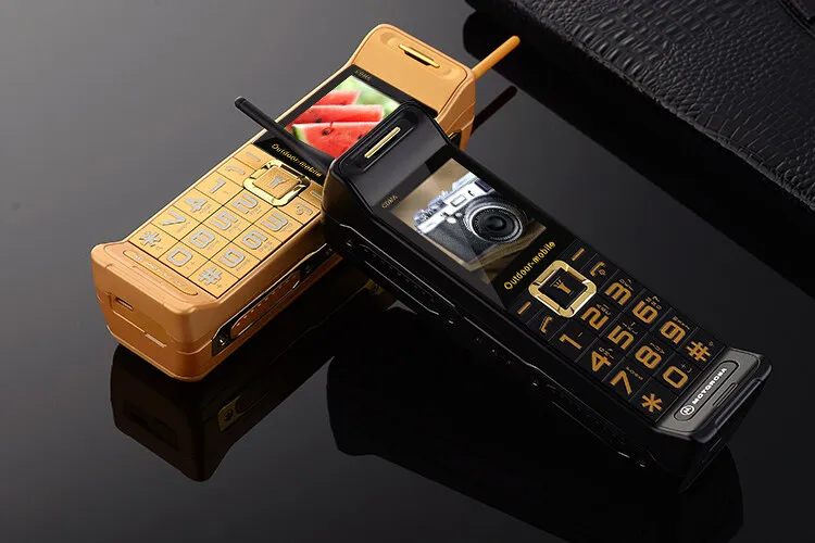 New Arrivial C3 Long Standby Retro Telephone 2.2inches Dual SIM Cards Mp3 Big Battery 6800mAh Bluetooth Unlocked Mobile Phone 4