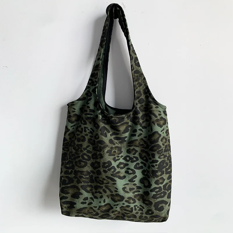 New Fashion Tote Bags Shopping and Travel Canvas Bags New Women Popular Handbags Large Capacity Leopard Shoulder Bags