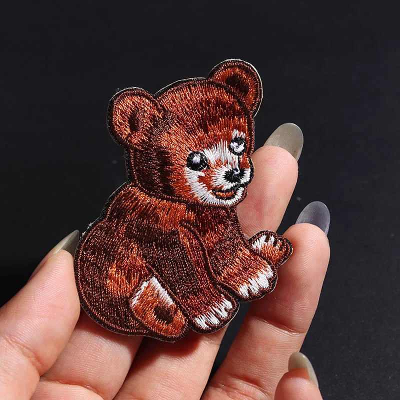 

Punk Animal Cute little brown bear size: 6.3 * 5.1CM Patches Iron On Embroidery Cloth Appliques 3D Diy Cartoon Clothes Decor