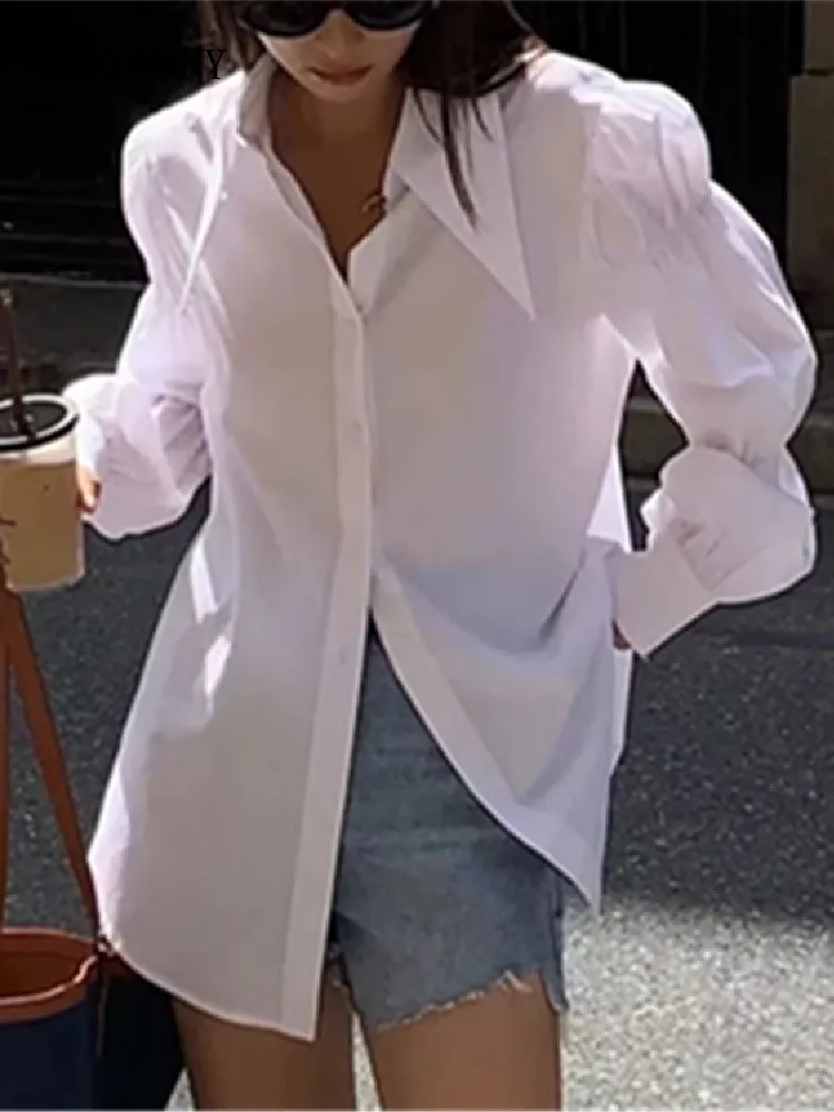

2022 Women Elastic Puff Sleeve Blouse Single-breasted Buttons Loose Tops Fashion Pointed Lapel collar Poplin Shirt White