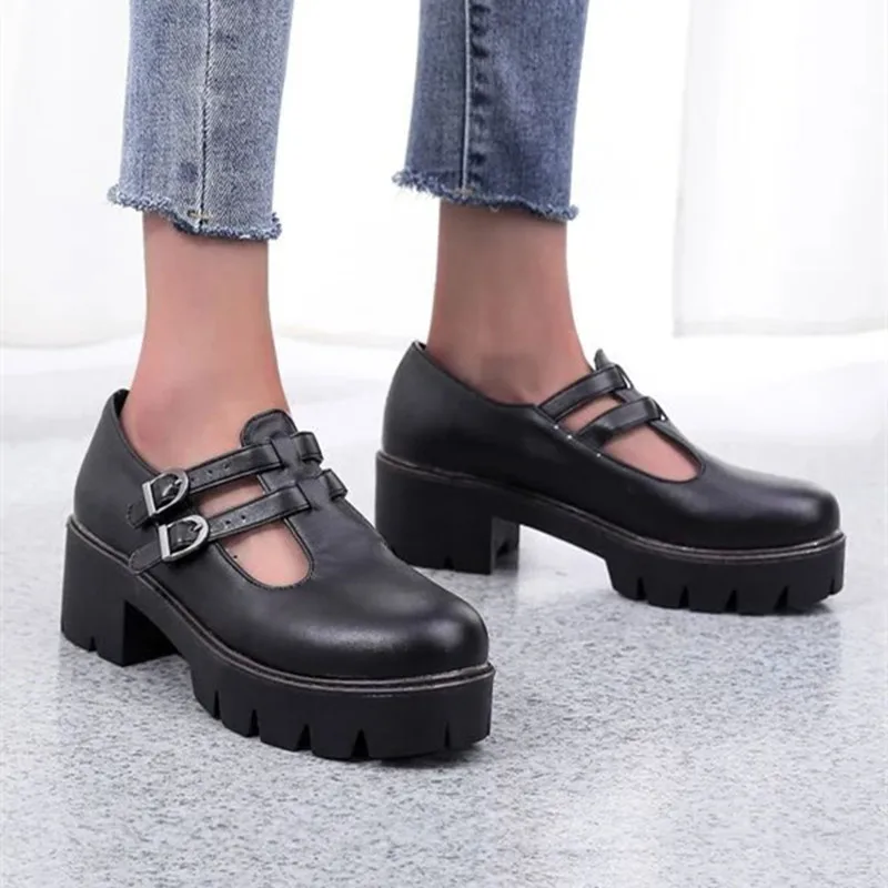 

Spring 2023 New Double-Breasted Buckle Thick Heel Women's Pumps Classic Retro Round Toe Waterproof Platform Loafers