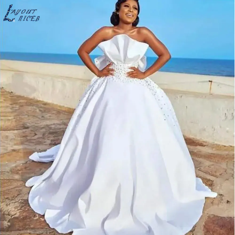 

LAYOUT NICEB Princess Beading Off shoulder Wedding Dresses Sexy Backless Sleeveless Bride Gowns Plus Size Satin Robe De Mariée