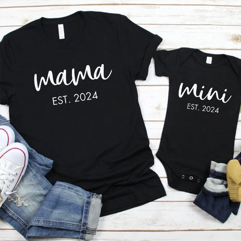 

Mama Est 2024 Shirt Mother Daughter Tshirt Matching Mama Baby Tee Girls Clothes Mommy and Me Shirt Baby Clothes m