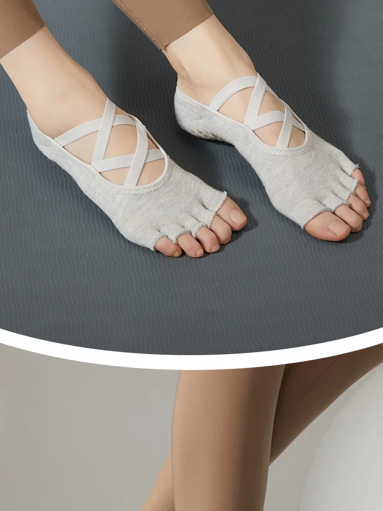 Toeless Five Fingers Yoga Socks Women Solid Color Cotton Backless Breathable Pilates Socks Silicone Non-slip Dance Sports Socks 78 undefined