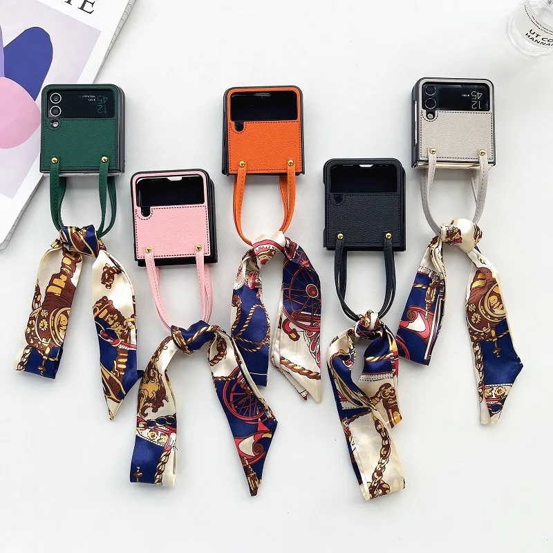 Hülle mit Gürtelschlaufen für Samsung Galaxy Z Flip 6 Z Flip 5 Z Flip 4 3 2 1 Hülle Stoßfeste Schale für Flip 2 Rückseite_voghion.com