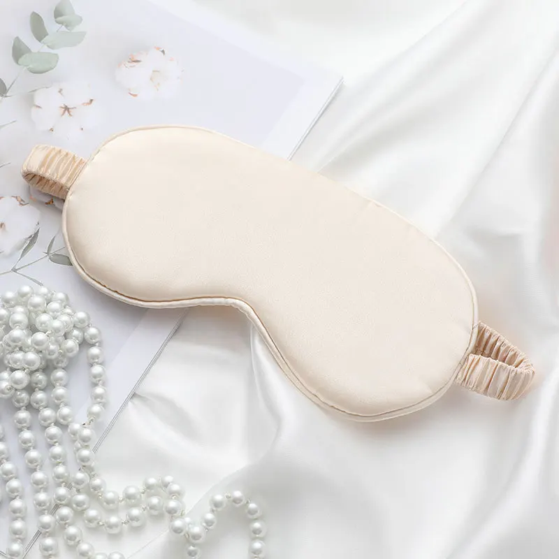 Luxurious Silk Sleep Mask - Soft, Breathable, and Light-Blocking for Ultimate Comfort and Relaxation