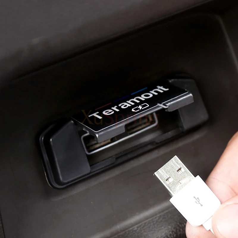  ĸ ܼ  USB  Ʈ ȣ Ŀ, VW ׶Ʈ 2017-2021   