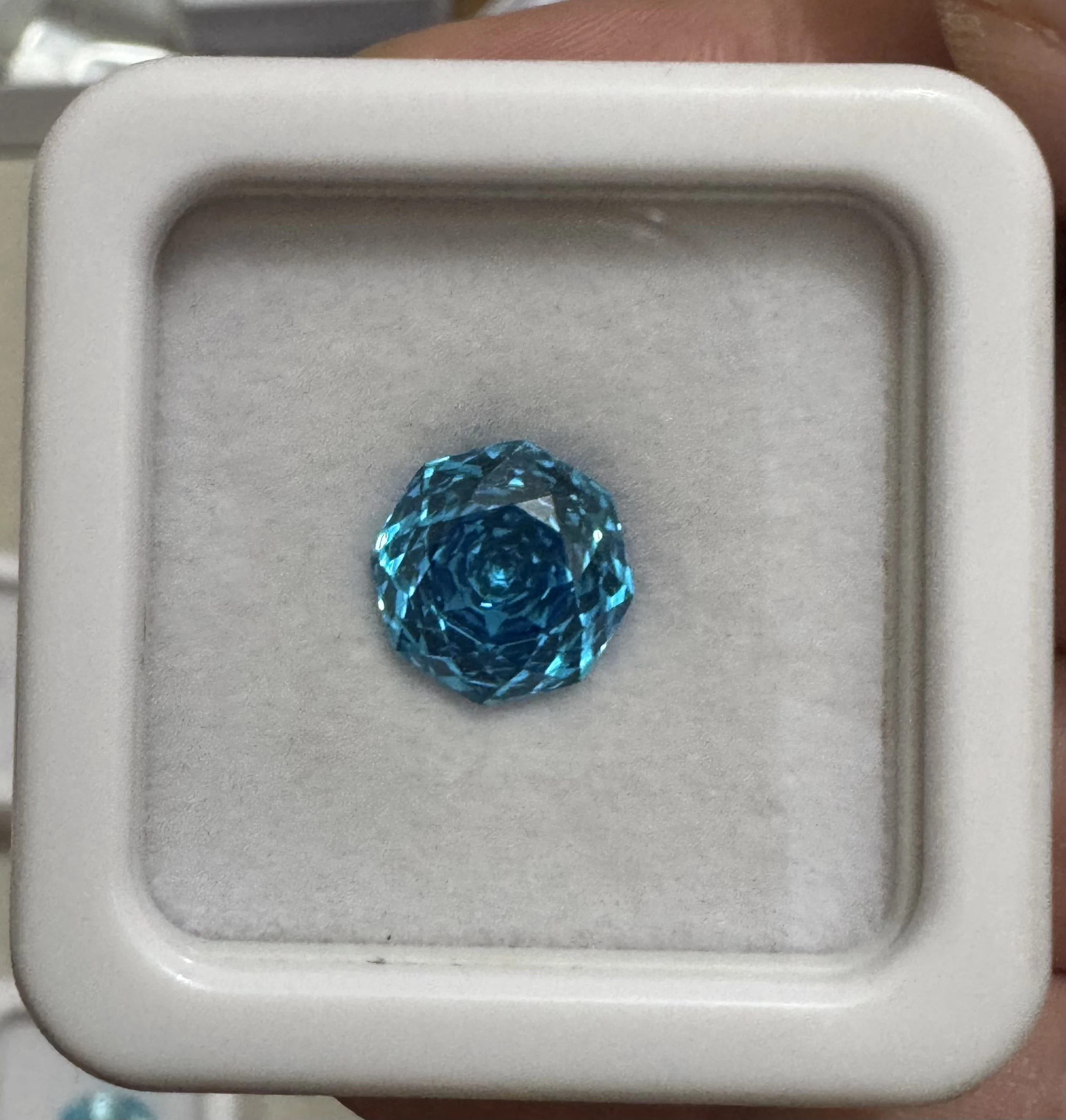 Hochwertiger Brillantschliff Hochkarätiger Diamant Kubischer Zirkonia Edelstein Verschiedene Schliffe und Farben Stein für Schmuck DIY Sammlerstück – Detail 9
