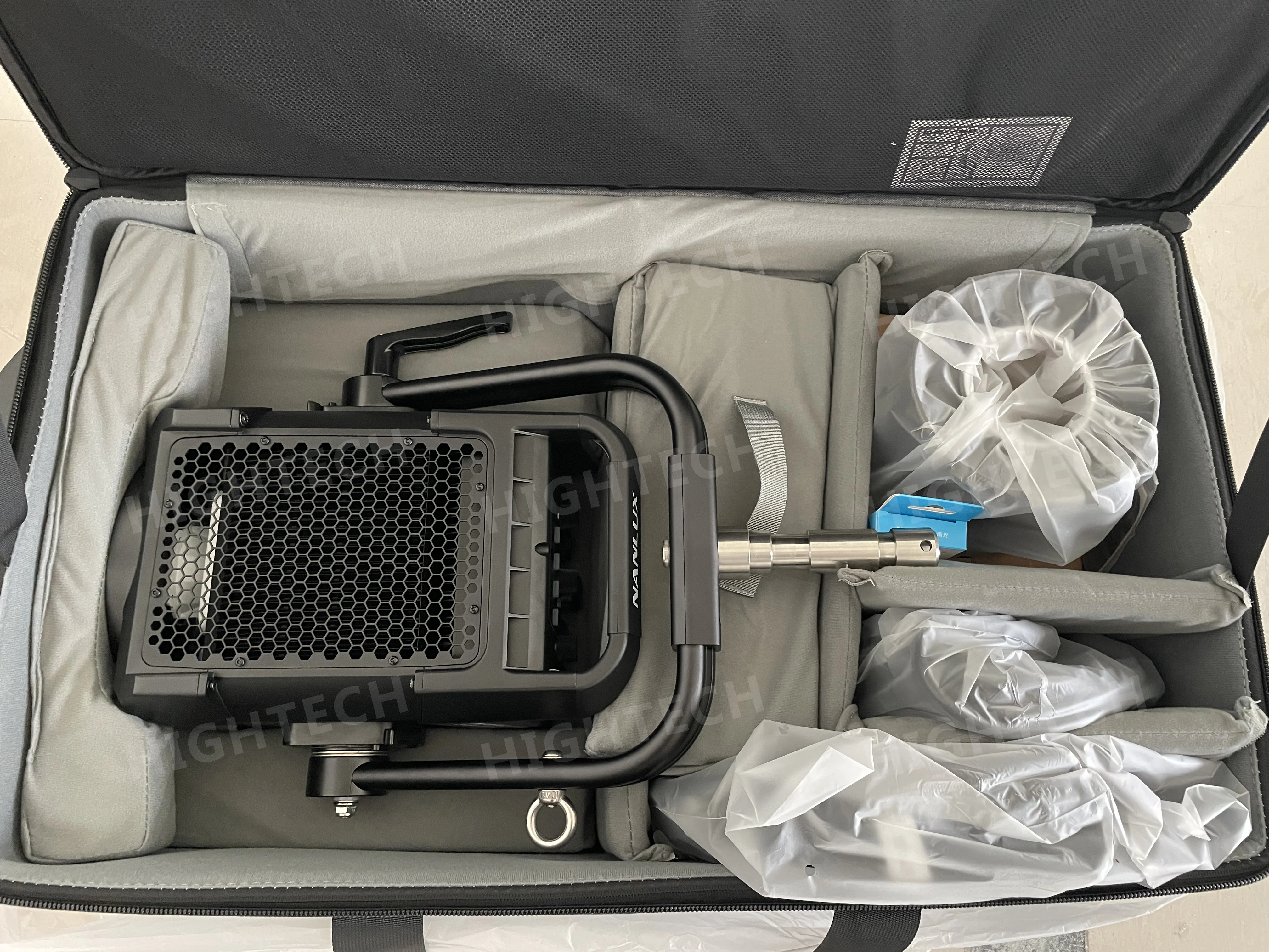 Evoke 900C EVOKE 1200B RGB LED Spot Light with carry bag for Studio Film Product