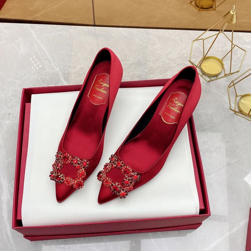Women's red rhinestone square buckle pointed high heels, thin heels, single shoes, shallow mouth wedding shoes