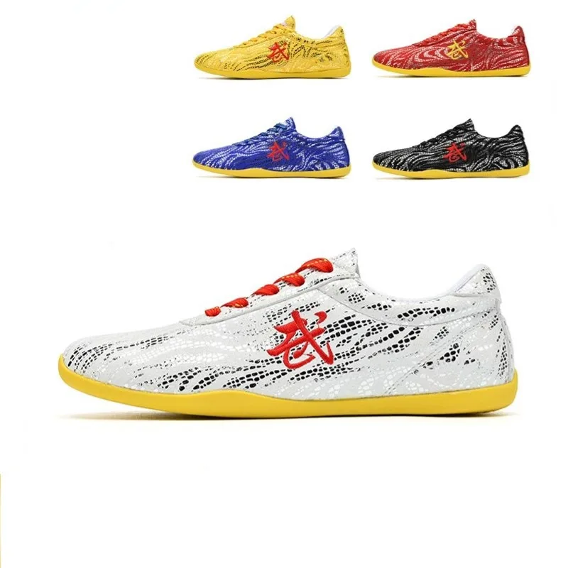Unisex Martial Arts Shoes for Men and Women in The Morning Exercise of Martial Arts Competitions. 2