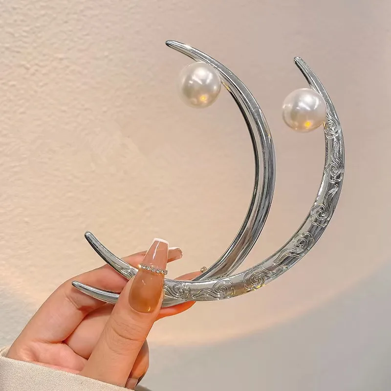 Chinese Style Sine Moon Hairpin Women Half Moon Hair Sticks Metal Ponytail Coiffure Headdress Girls Jewelry Accessories