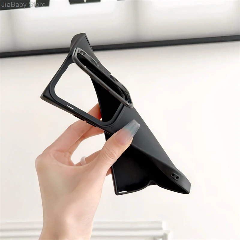 Luxury Liquid Silicone Phone Case With Camera Protection Cover_voghion.com