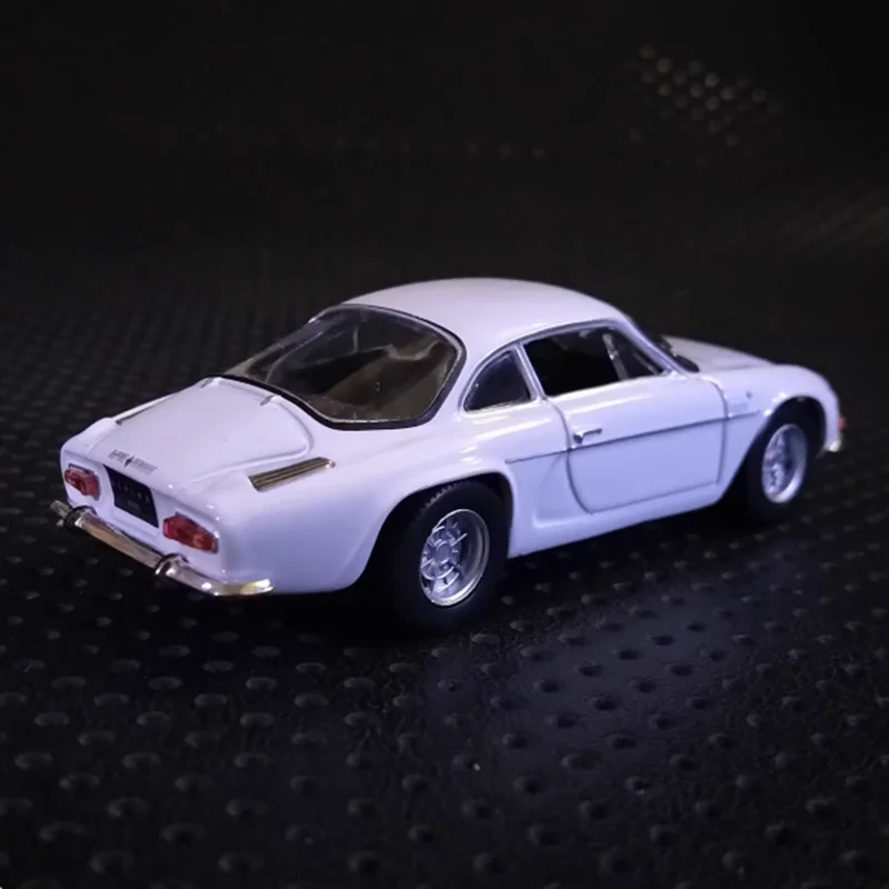 S207f8aaf81174723b6a8caf5dca5a4903