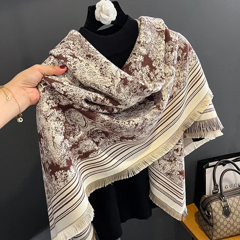 128*130cm Autumn Winter New Luxury Design Square Scarf Women Outdoor Keep Warm Thick Designer Soft Imitated Cashmere Scarf Lady