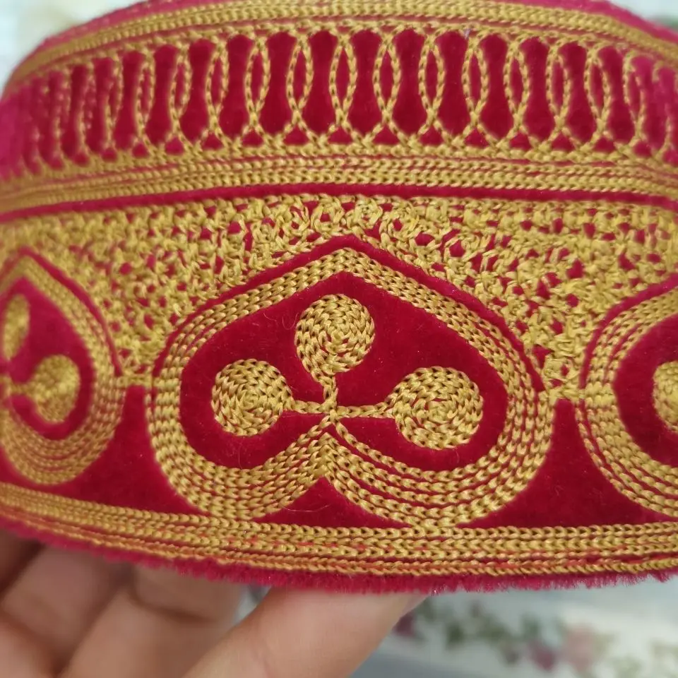 Muslim Caps For Men Clothing Freeshipping Kippah Jewish Saudi Arabia Kufi Islamic Hijab Prayer Hat Red Wedding Embroidered