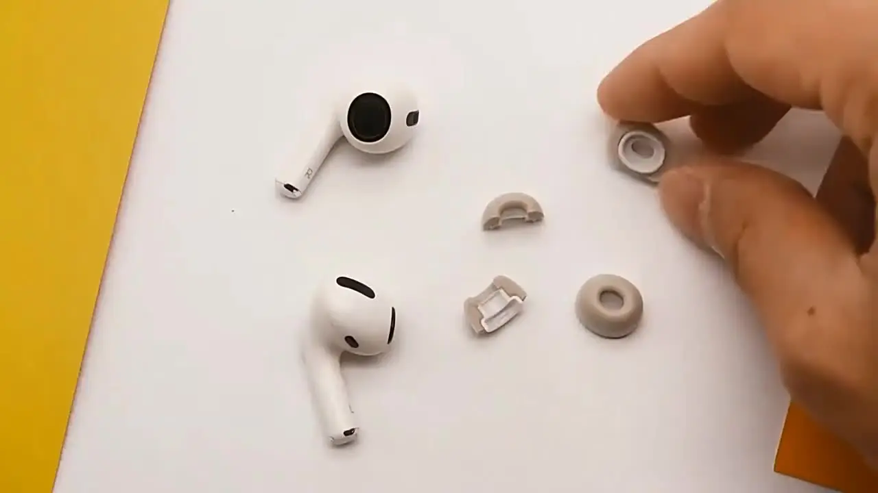 Punte Auricolari In Memory Foam Per AirPods Pro – Ricambio Con Protezione Cera – Scegli Misura S/M/L
