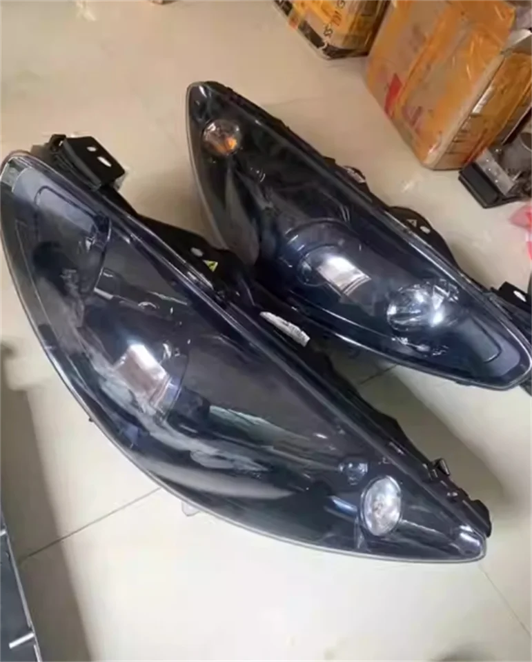 ★希少・美品★ プジョー RCZ 308 後期 ヘッドライト 右 XENON ☆希少・美品☆ プジョー RCZ 308 後期 ヘッドライト 右 XENON