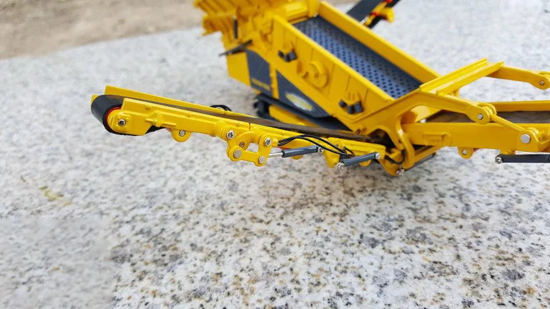 S2082e8f7e3984d18aa3a493a457fc254R