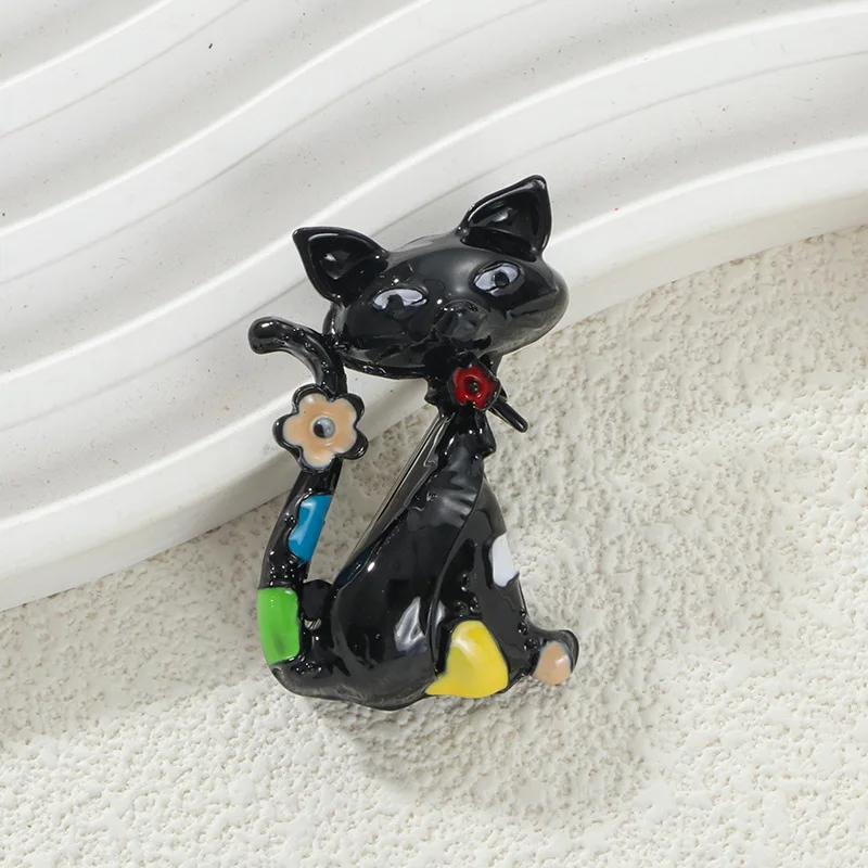 Cute Cat Brooch Pin With Rhinestones - Cubic Zirconia Kitten Lapel Pin For Women, Dainty Jewelry Gift For Christmas & Special Occasions