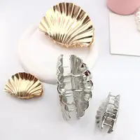 Metal Irregular Texture Shell Shape Hair Claw Clips for Women Girls Hairclip Ponytail Hair Pins Fashion Hair Accessories 4