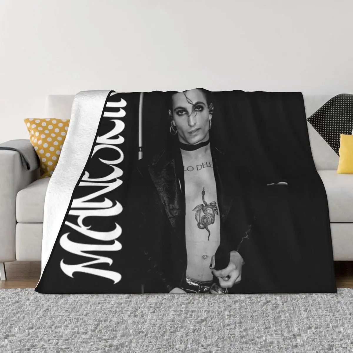 

Damiano David Maneskin Throw Blanket Quilt Blanket Bed Fashionable Blanket Plaid Blankets Sofas Of Decoration