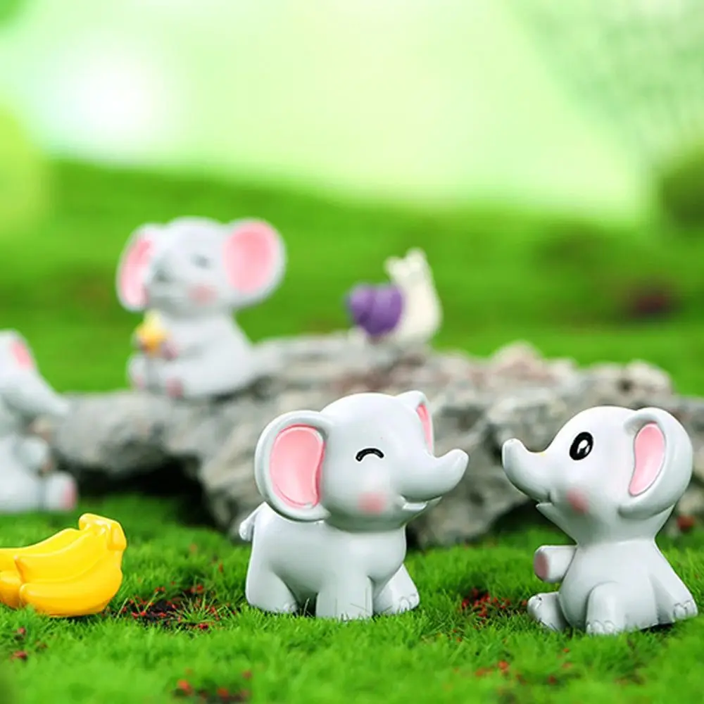 

Resin Crafts Mini Elephant Statues Handmade Cute Elephant Figurines Miniature DIY Delicate Micro Landscape Decoration Garden