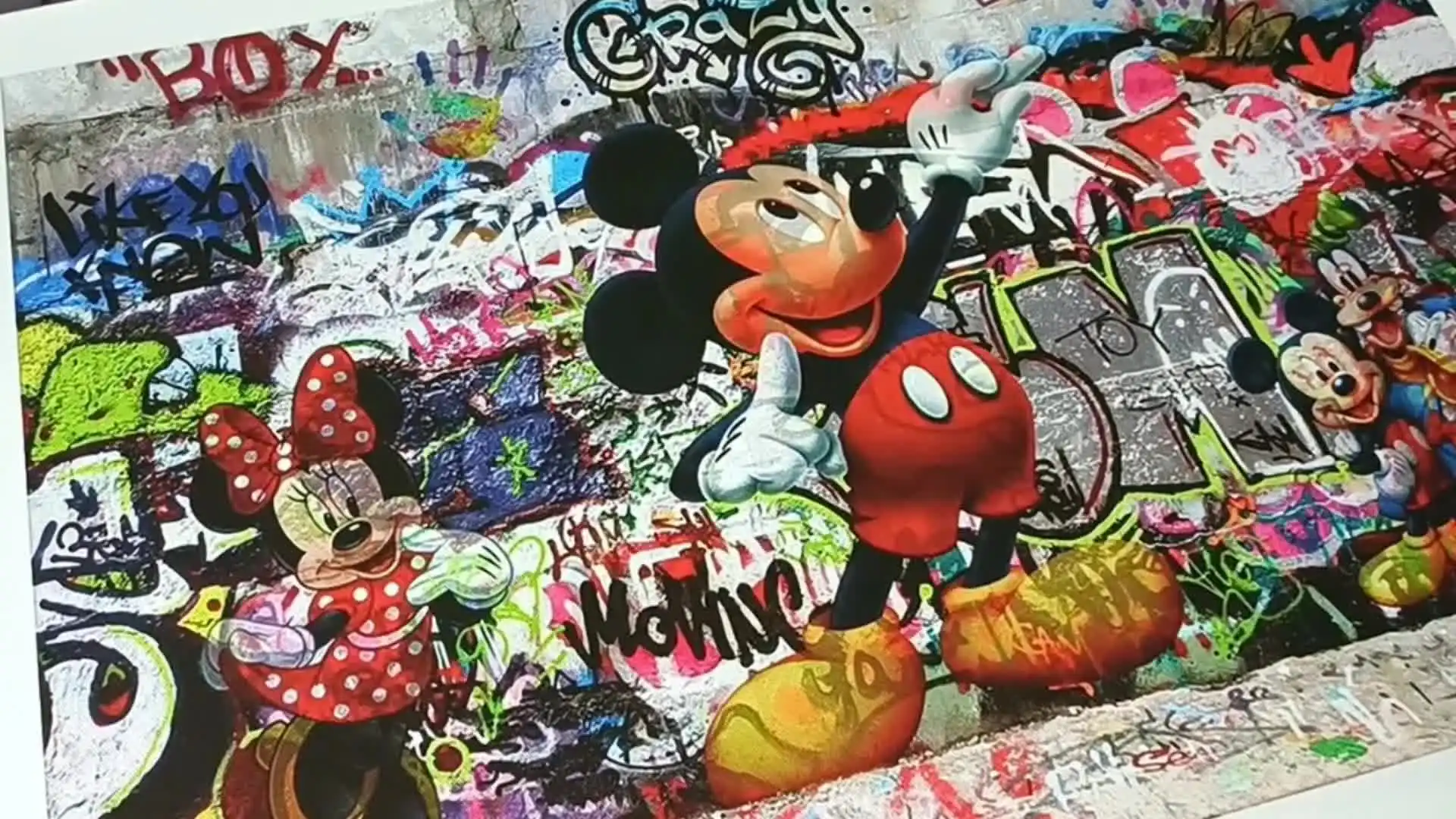 Graffiti Artist Spray Can Street Art Canvas Painting Disney Mickey Mouse  Wall Art Print colorido Graffiti Canvas Poster - AliExpress, image size:1920x1080