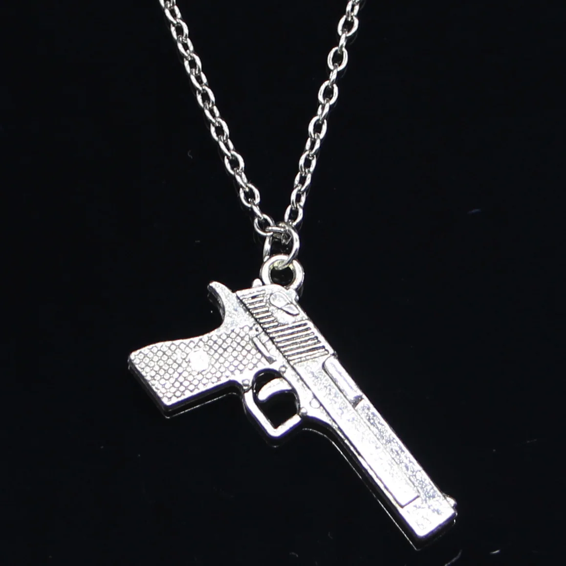 

20 шт. Новое модное ожерелье 45x20 мм Подвески для пистолета коричневого цвета Короткие Длинные женские и мужские Подарочные ювелирные изделия Чокер