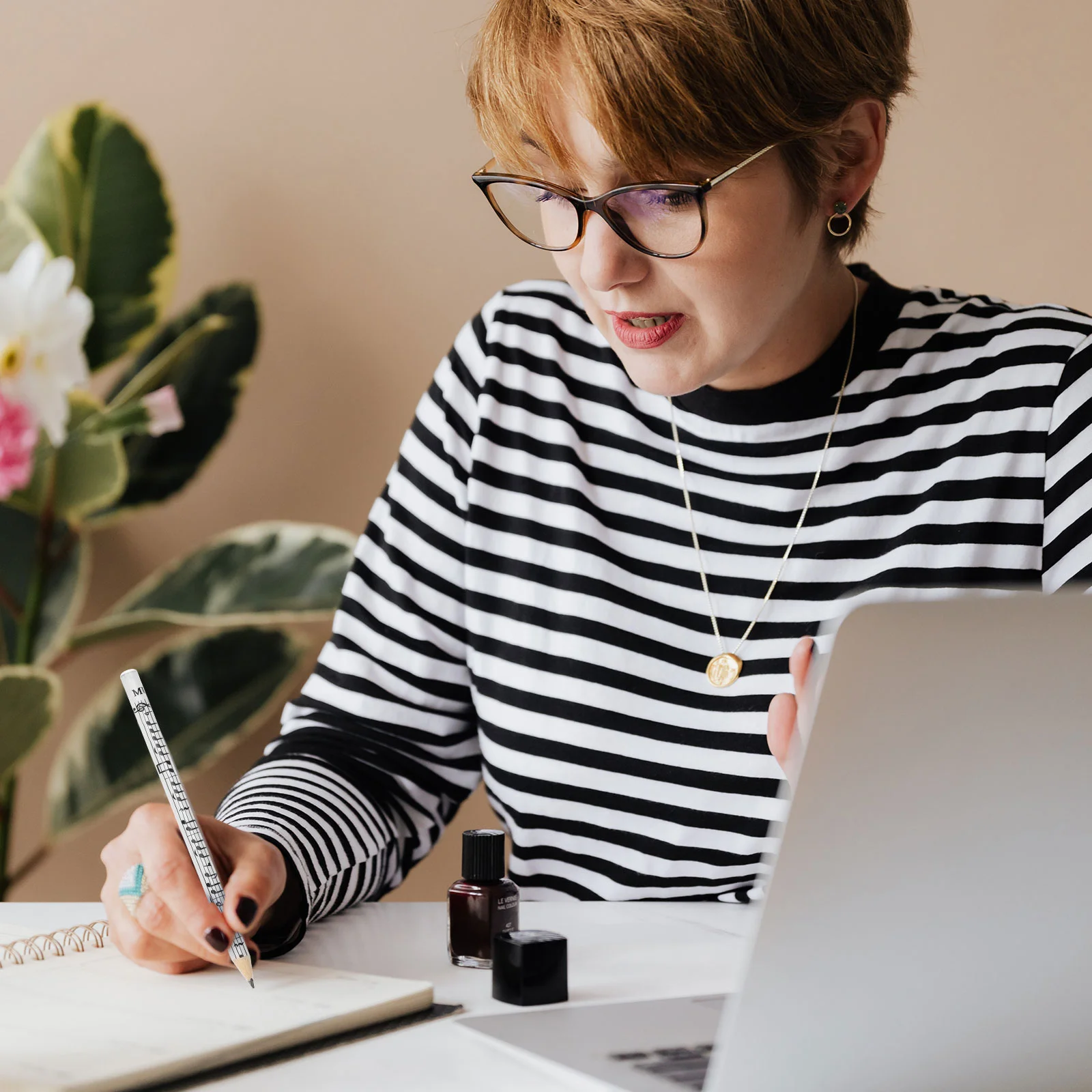 ���ƿ� Ű���� ���찳, �뷮 ���� ����, ������ ���� ���� ũ���� �� ����, �ǾƳ� ��Ʈ