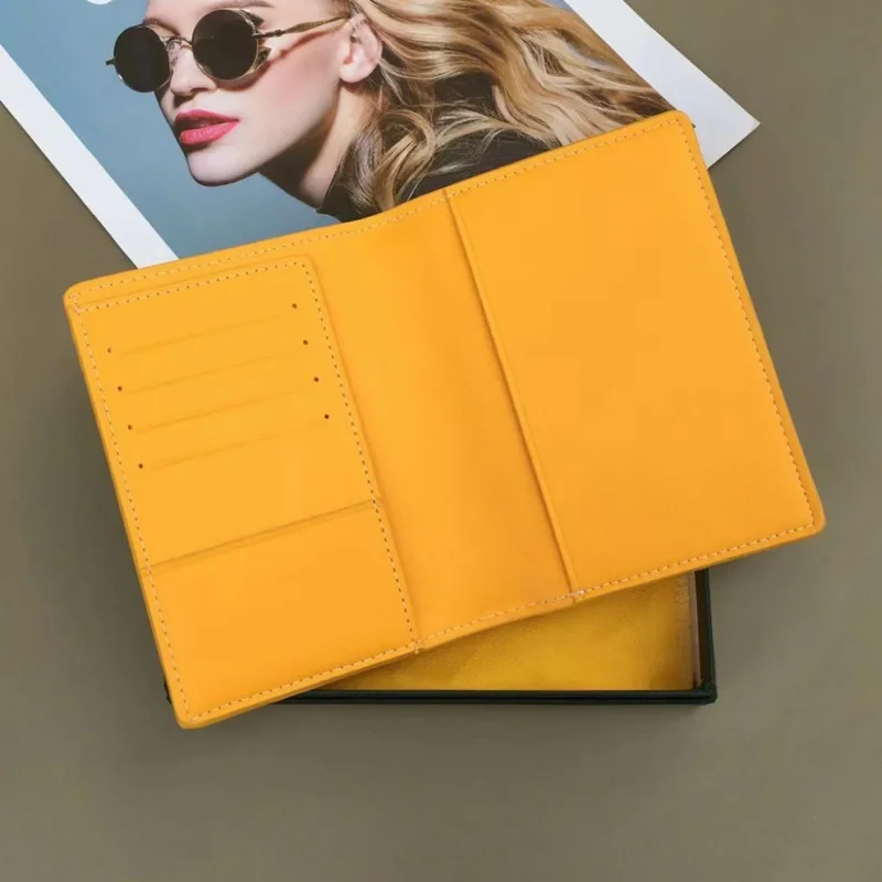 Classic Passport Cover for Men and Women, Fashion New 2024 High Quality Card Holder