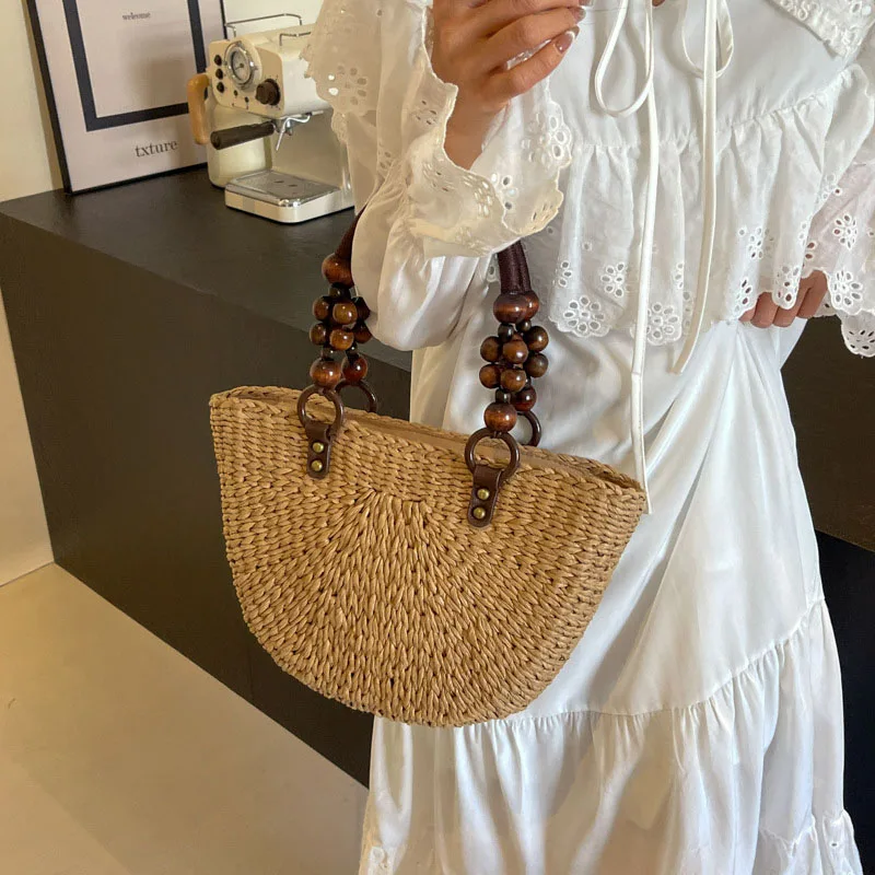 

Grass Woven Women's Bag 2024 Spring/Summer New Beach Vacation Handbag Large Capacity Casual Half Round Women's Bag