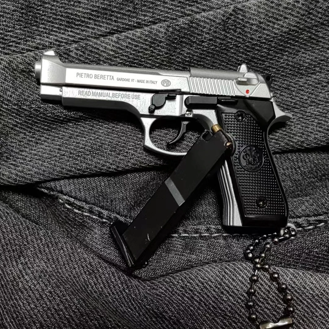 Металлическая модель пистолета 1:3, модель Beretta 92F из сплава, мини-разборка, сборка игрушечного пистолета, брелок с подвеской, Pistola, коллекционная игрушка в подарок