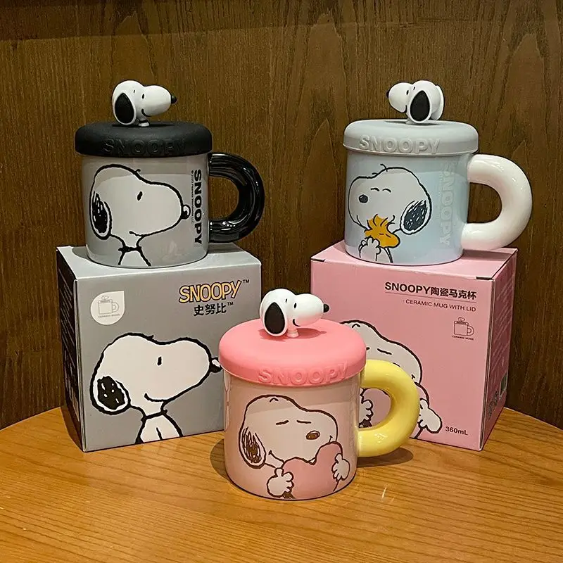 

Кружка Snoopy с крышкой, аниме кофейная чашка для девочек и мальчиков, керамика для домашнего использования, милая кукла Snoopy, чашка для воды для пары, подарок, оптовая продажа
