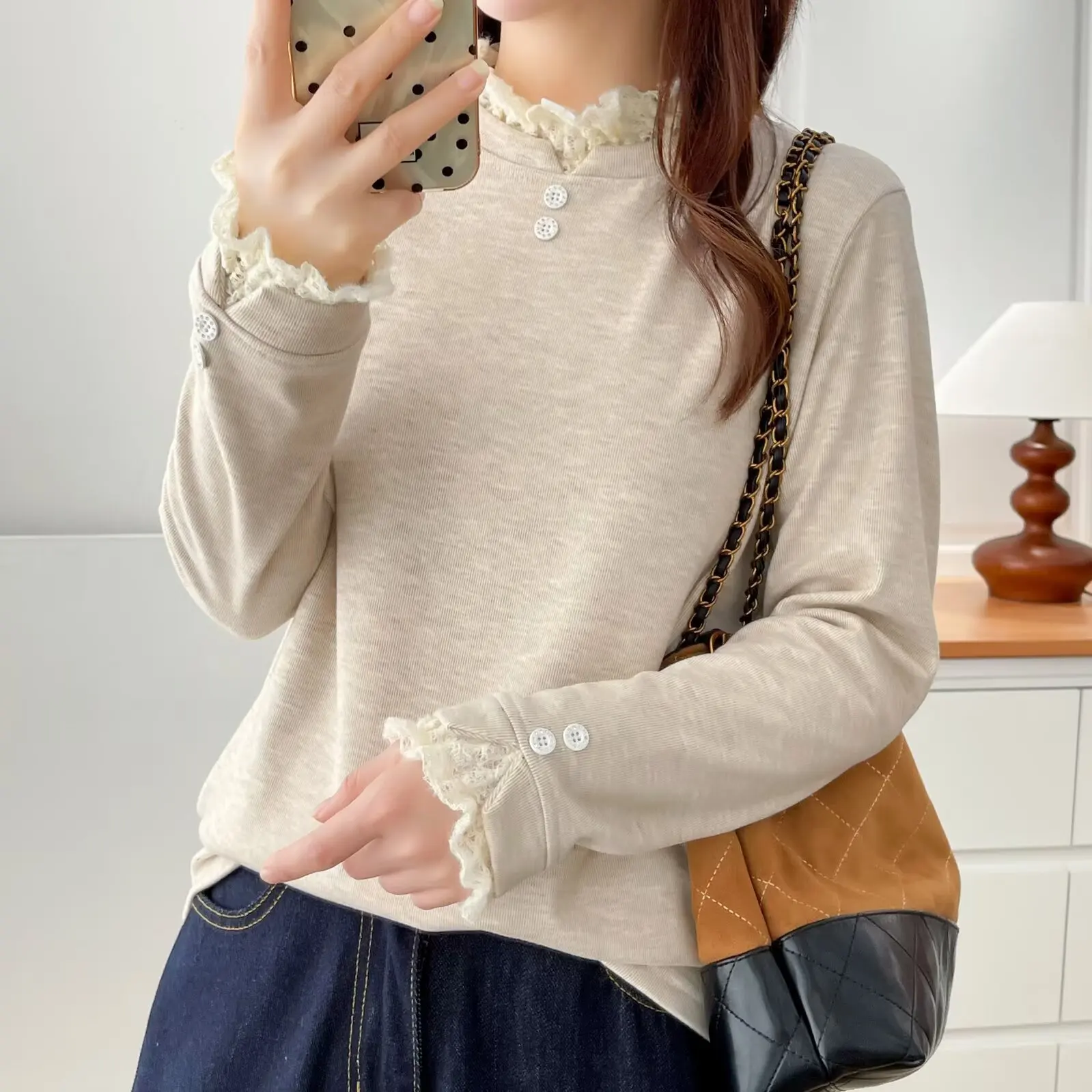 XXXXL Fashion Plus Size Woman Clothing T-Shirt New Autumn And Winter Lace Collar Warm Fleece Long Sleeved Casual Tops 8861