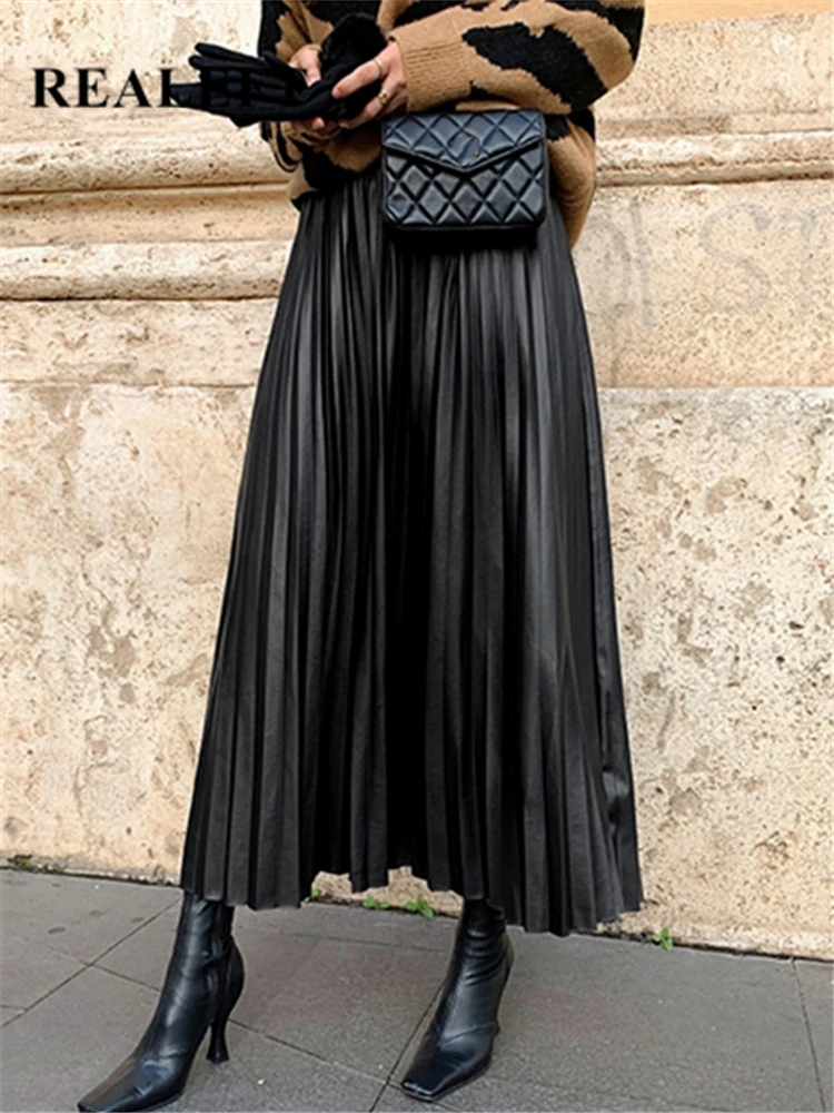 REALEFT-Falda plisada de cuero sintético para mujer, Falda larga de cintura  alta, a la moda, combina con todo, color negro, otoño e invierno, 2022 _ -  AliExpress Mobile