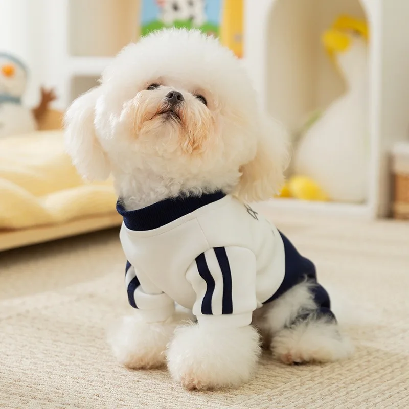 thumbnail image 1 of Sudadera de cuatro patas estilo universitario para cachorros, ropa de invierno de peluche, ropa cálida para gatos y mascotas, monos suaves para bichón frisé, 1 of 4