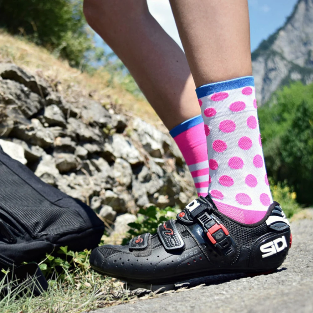 Cycling Socks Protect Feet Breathable Nylon