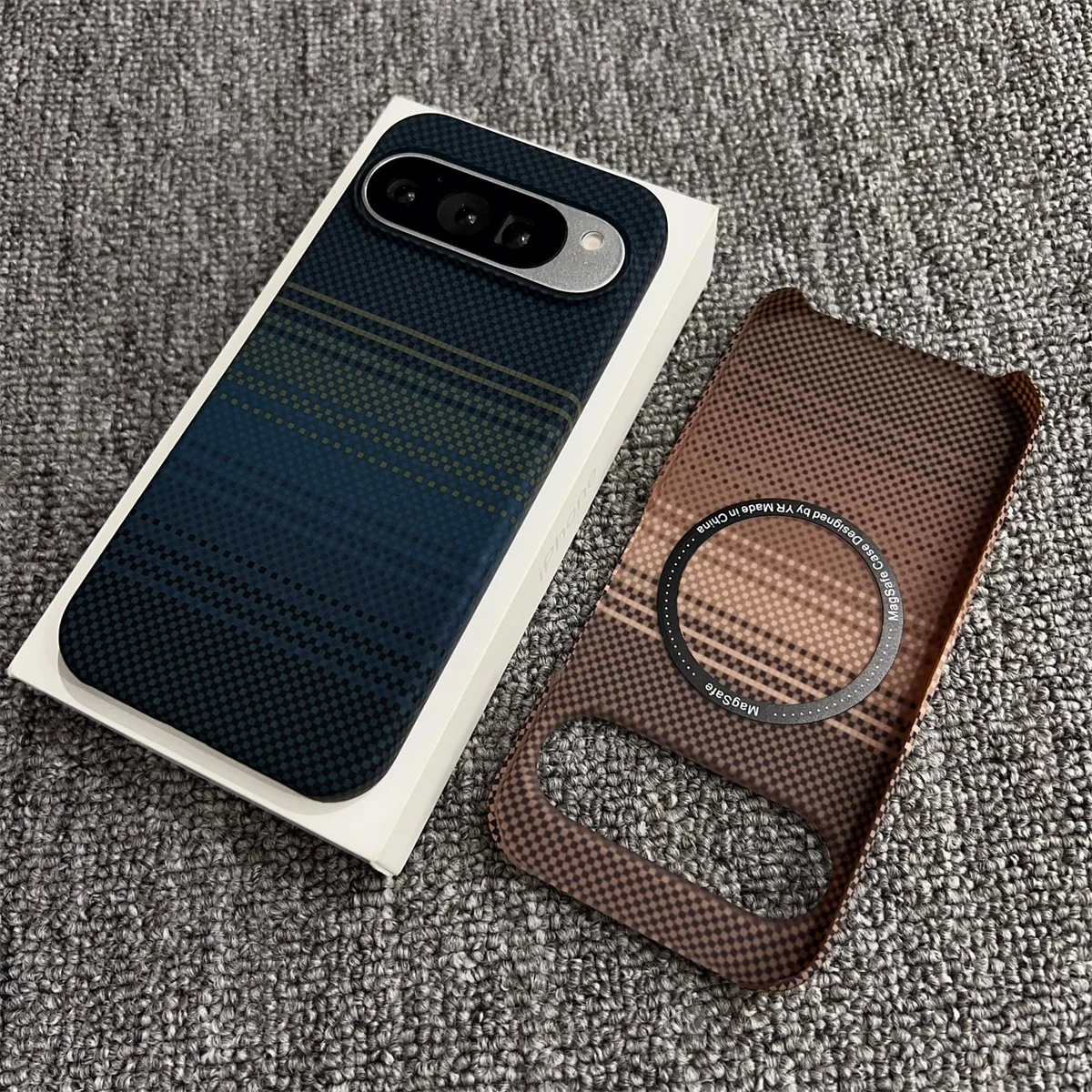 Slim Frameless Carbon Fiber Pattern Phone Case with Magsafe Compatibility and Shockproof Design