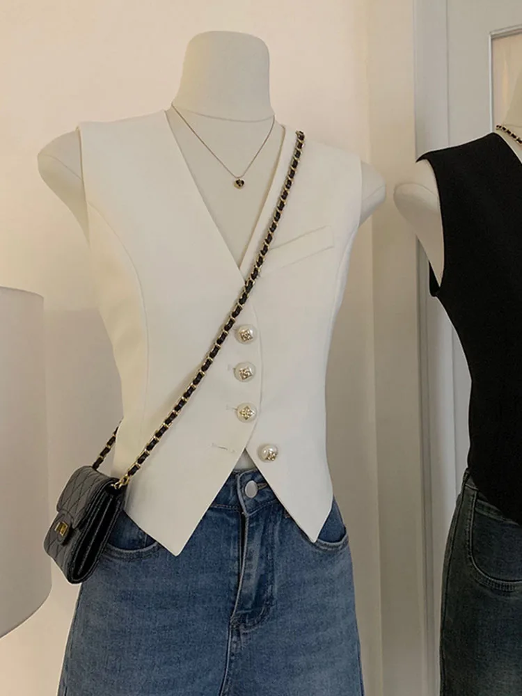 

American Retro Solid Vest Off Shoulder Crop Tops Sleeveless Spring Summer Women Vintage Sexy Tank Tops Button Design High Street