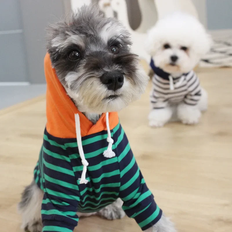 

Fashion Brand Pet Clothing Autumn Winter Fashion Stripe Dog Bodysuit Pet Hoodie Small Medium Luxury Dog Clothing Pet Supplies