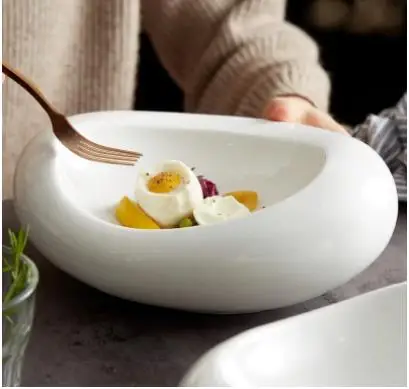 

Modern White Oval Ceramic Dinner Plate Western Food Pastry Snack Plate Irregular Household Tableware Kitchen Utensils Porcelain
