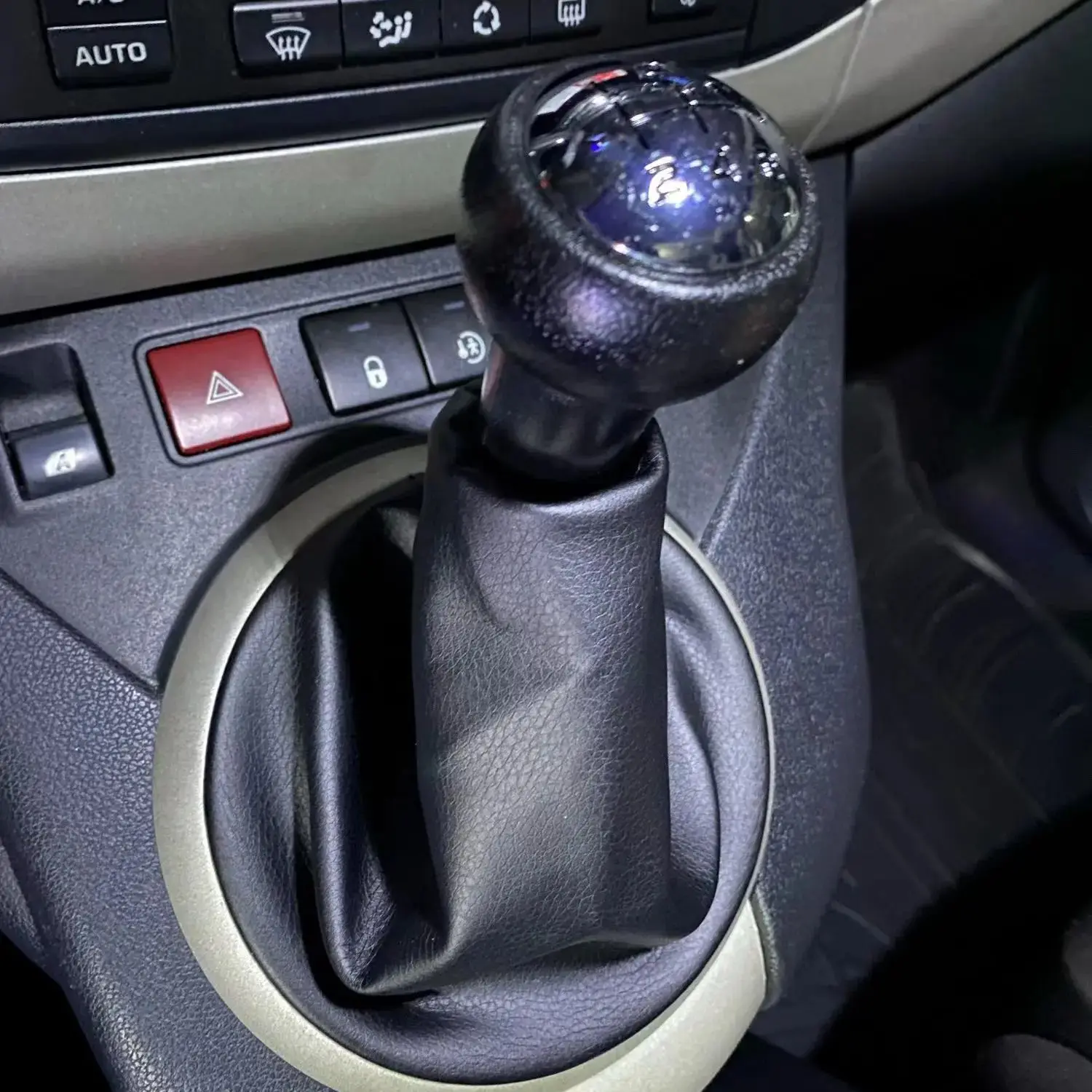Car Gear Shift Knob with Gaiter Boot Cover For Citroen Berlingo II Peugeot Partner II 2008-2010 Interior Accessories gear shift knob