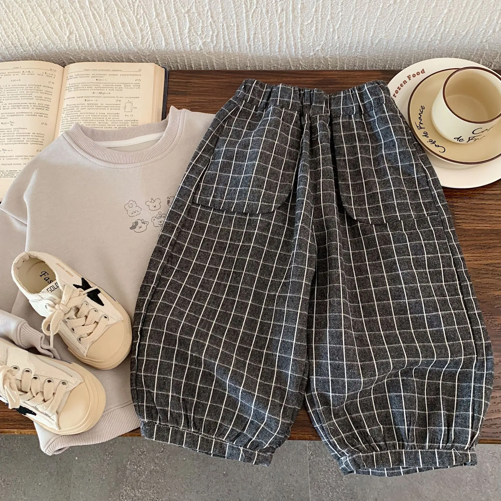 מכנסיים לילדים סתיו חורף 2025, מכנסיים מרווחים לילדים בסגנון פלאיד, מכנסי ספורט לילדים, מכנסי ג'וגר לתינוקות, בגדים לתינוקות